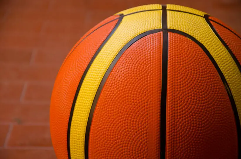 What diameter is a size 7 basketball?