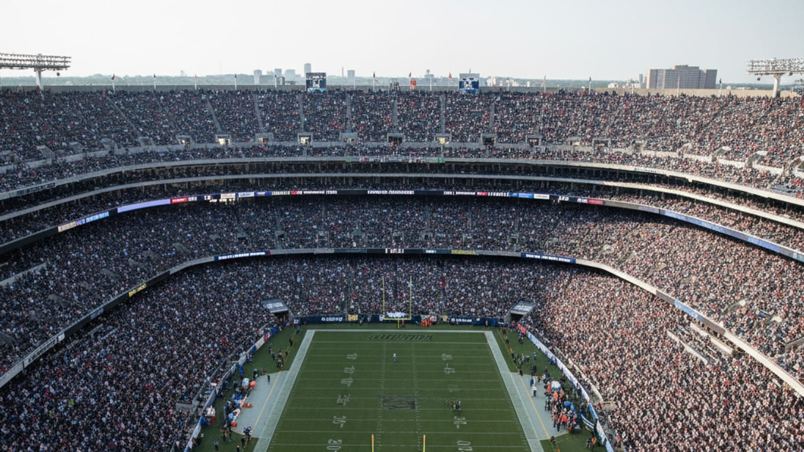What percentage of tickets are season tickets?