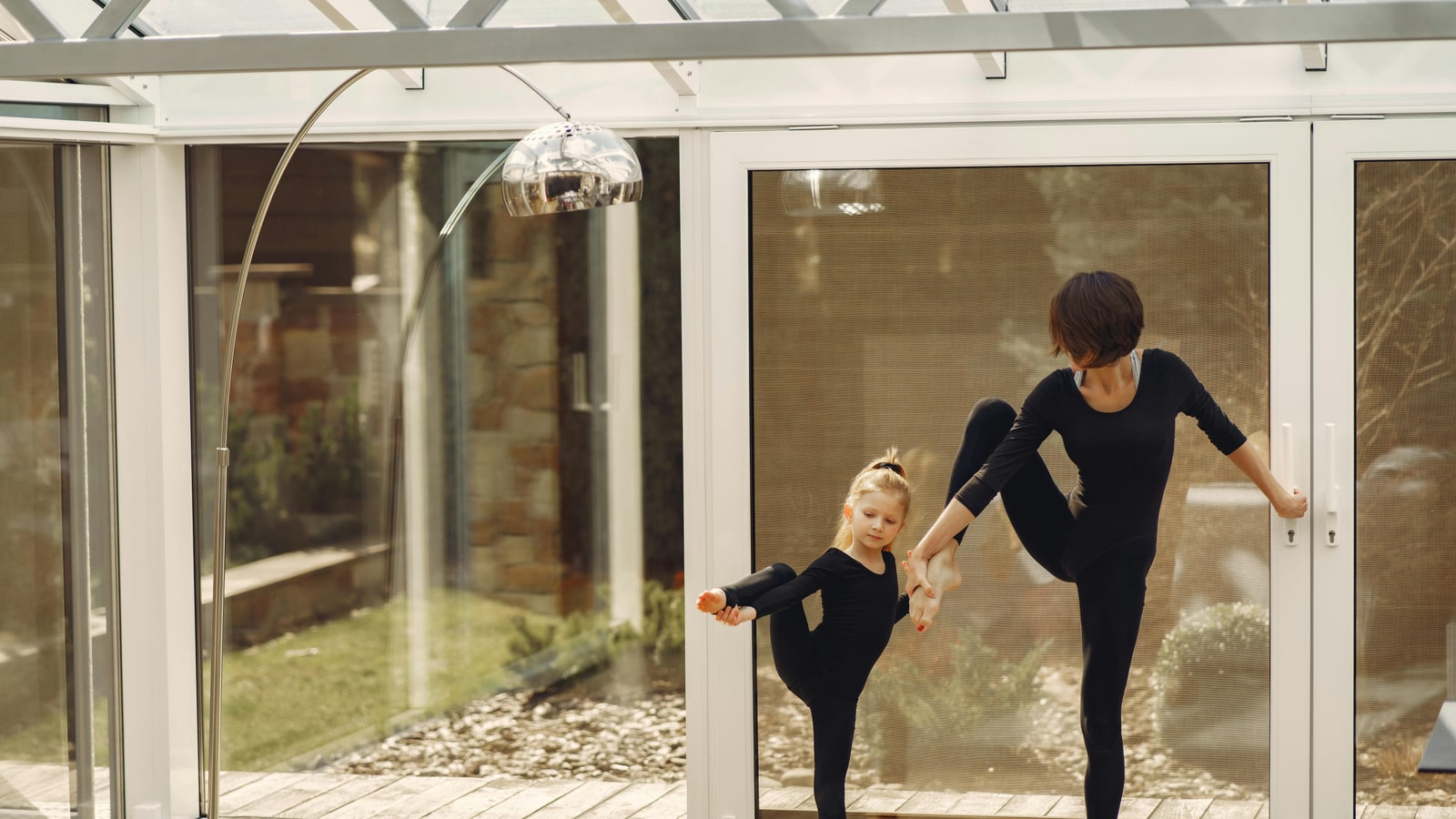 Which is better, gymnastics or dance?