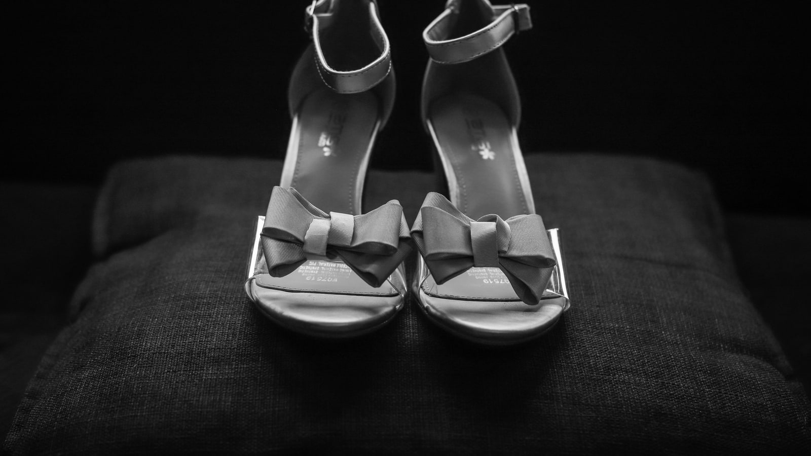 When should I throw away shoes?