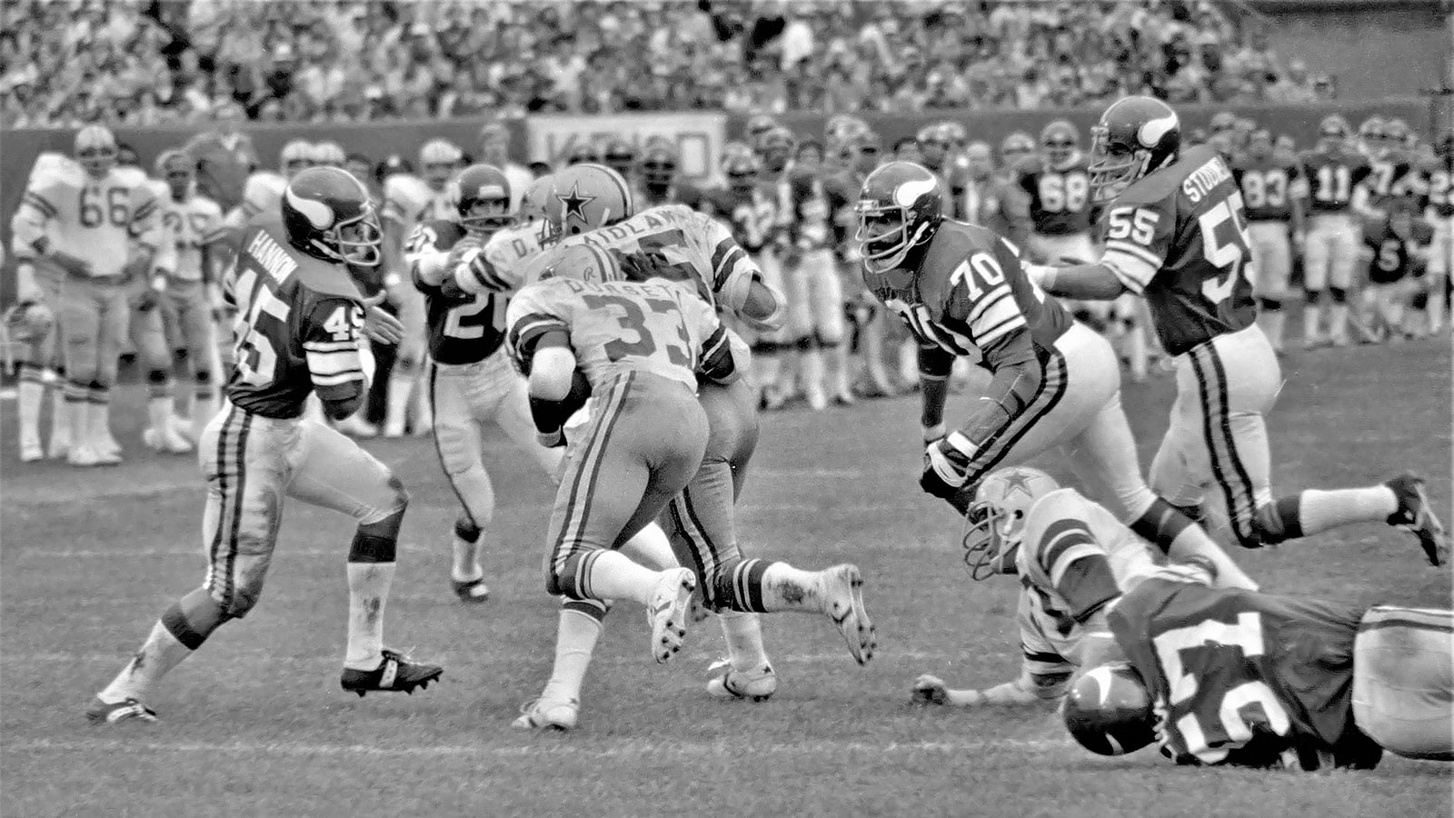 Who was the quarterback for the Dallas Cowboys?