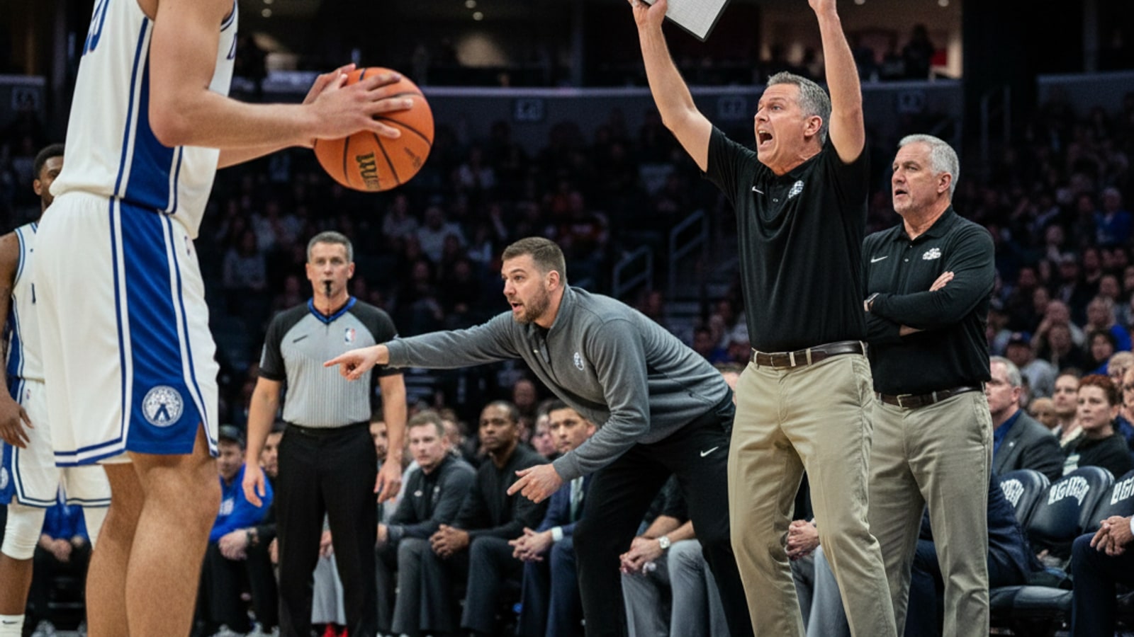 Can an assistant coach call a timeout?