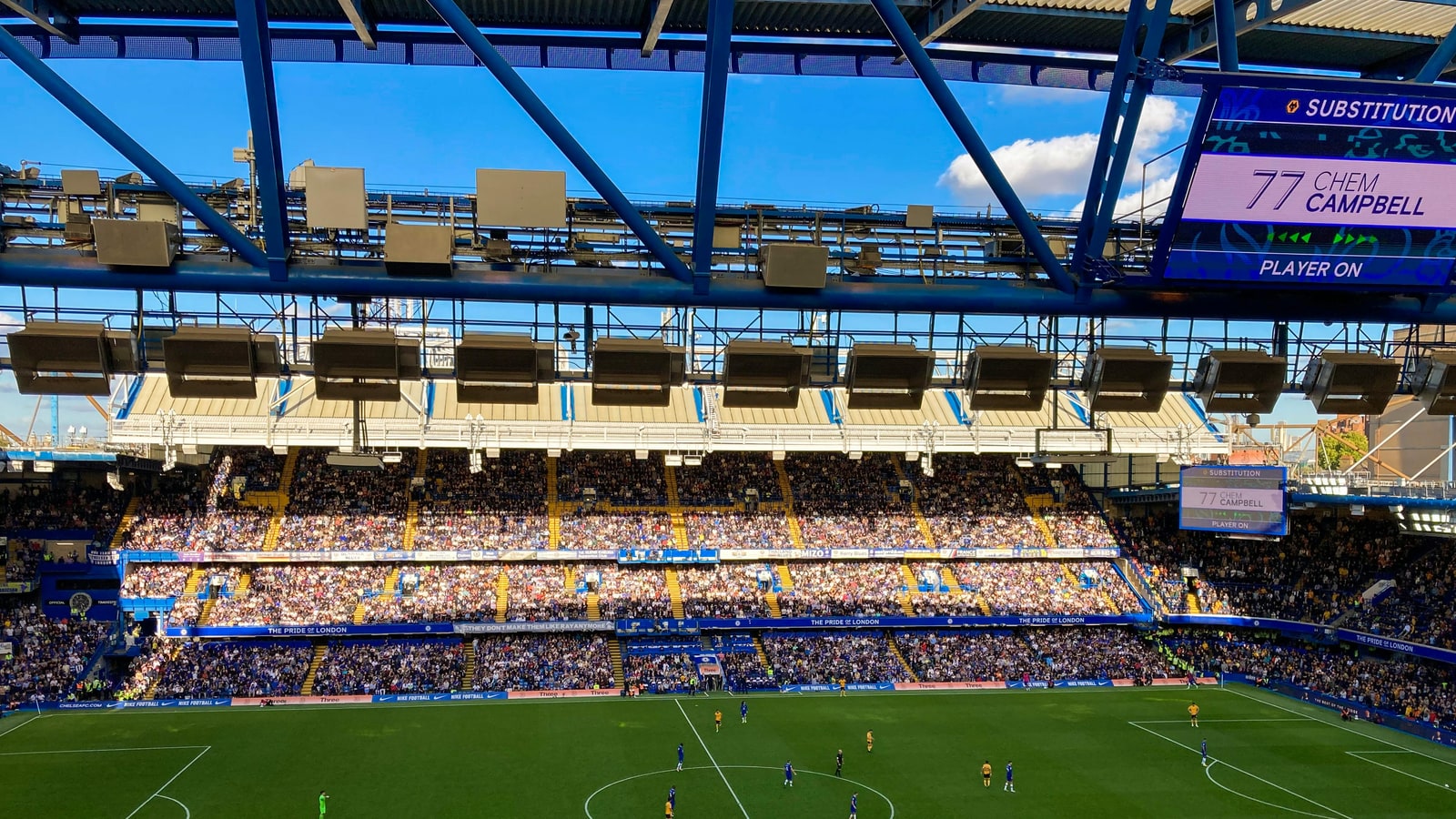 Who is the youngest Chelsea player?