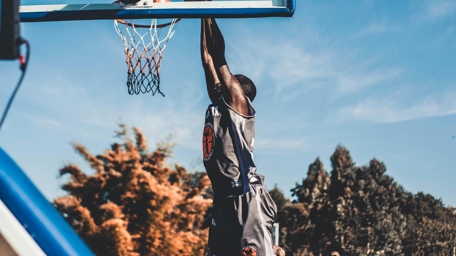 Why did LeBron never do a dunk contest?