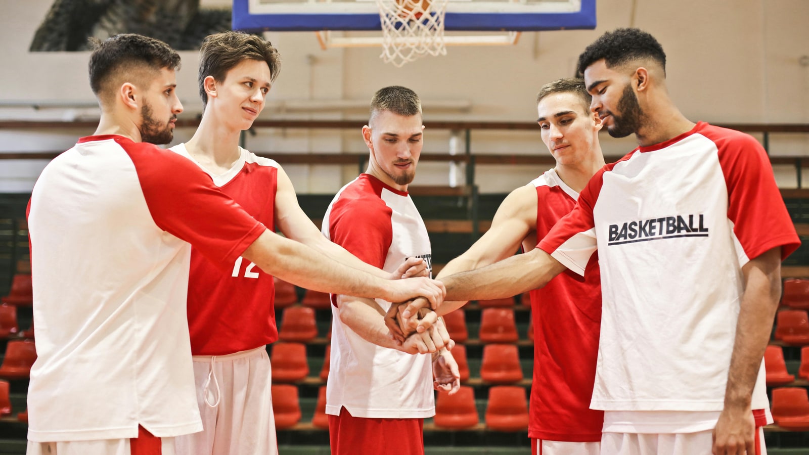 Why do basketball players wear compression tights on their legs?