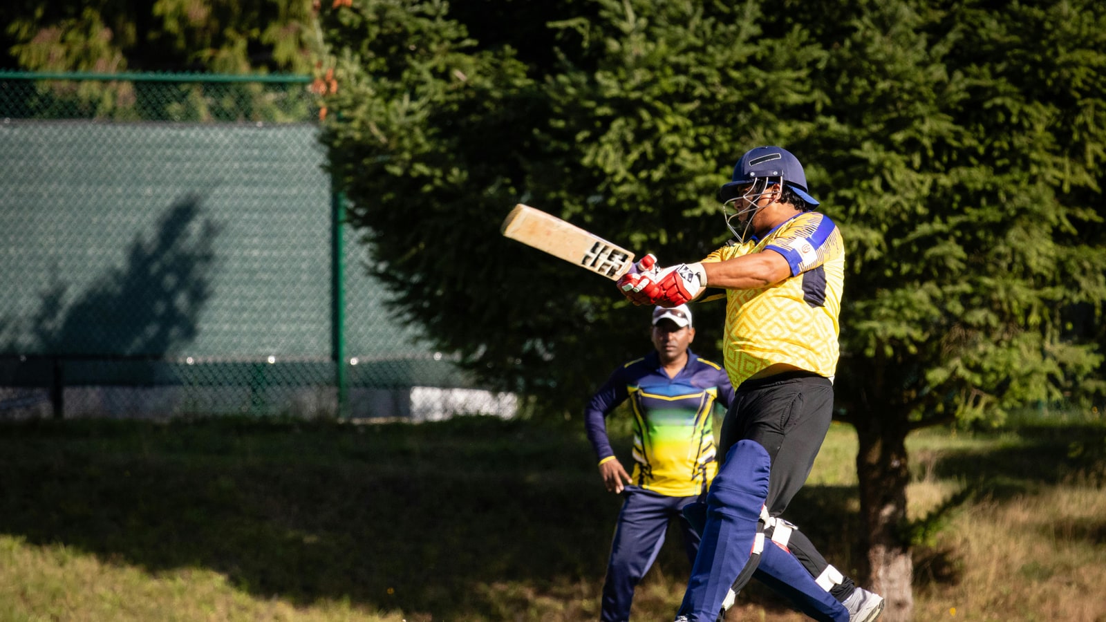 Who used an aluminium bat?
