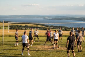 How Many Extra Players Are There in Volleyball?