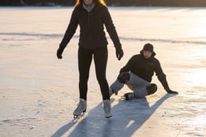 What Kind of Pants Should I Wear for Ice Skating?