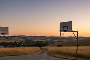 Is There a Basketball Game Without a 3-Point Shot?