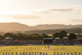 How Many Overs Can a Bowler Bowl in a Cricket Match?