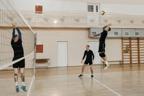 Where Do the Front and Back Row Players Start in Volleyball?