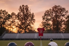 How Many NCAA Football Games Can a Red-Shirt Player Play?