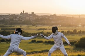 Do Left-Handed Fencers Have an Advantage Over Their Right-Handed Opponents?