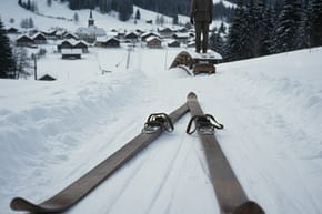 What Was the Size of a Jumping Ski in the 1930s?