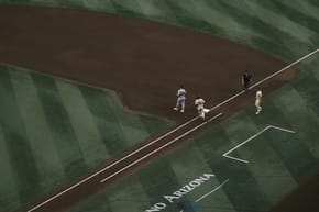 Who Was the First Team to Lose Four Home Games in the World Series?