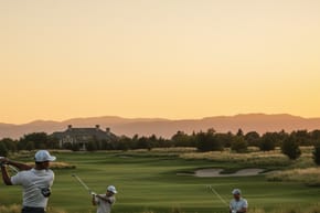 What Grip Do Most Pro Golfers Use?