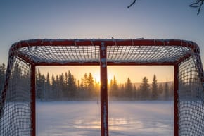 What Is the Diameter of a Hockey Goal Post?