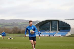 When Did Leigh Halfpenny Join the Cardiff Blues?