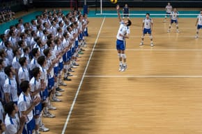 How Many Players Can Be on One Side of the Court at a Time in an Official Game of Volleyball?